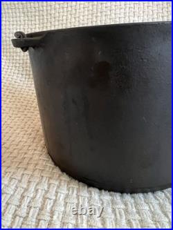 Wagner Sidney O Cast Iron Flat Bottom Kettle #7 Arc Straight Logo Restored