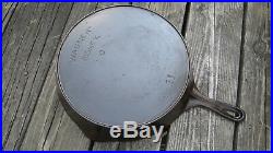 Wagner Sidney O. No. 11 Cast Iron Skillet with Heat Ring