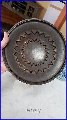 Wagner Ware #8 Cast Iron Drip Drop Baster Round Roaster Oven-patent Applied For