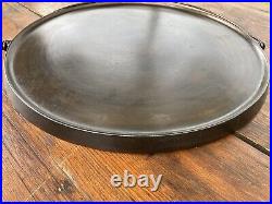 Wagner Ware Cast Iron #16 Bailed Griddle