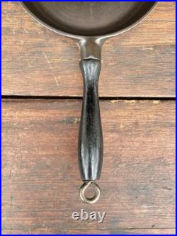 Wagner Ware Cast Iron #4 SMOOTH Bottom Skillet with Wooden Handle