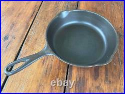 Wagner Ware Cast Iron #5 Hammered Skillet