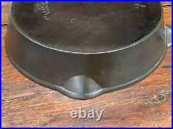 Wagner Ware Cast Iron #7 Arc Logo Skillet