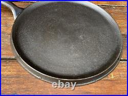 Wagner Ware Cast Iron #7 Oldest Style Arc Logo Griddle