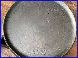 Wagner Ware Cast Iron #7 Oldest Style Arc Logo Griddle