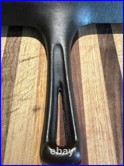 Wagner Ware Cast Iron Bacon and Egg skilet