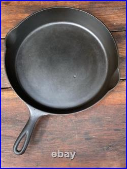 Wagner Ware Cast Iron First Series Matching Skillet Set (7-12)