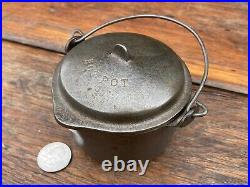 Wagner Ware Cast Iron Hot Pot with Lid