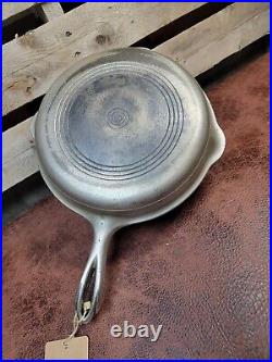 Wagner Ware Chicken Hinged Fryer with Skillet Lid Model 1402 A