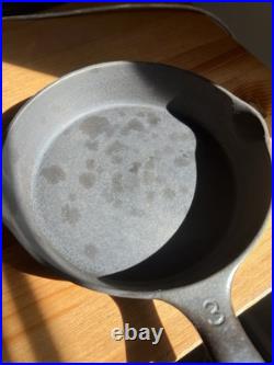 Wagner Ware Sidney #3 Cast Iron Skillet Pan Pie Logo 1053