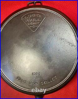 Wagner Ware Sidney Cast Iron # 14 Pie Logo Skillet