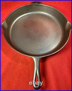 Wagner Ware Sidney Cast Iron # 14 Pie Logo Skillet