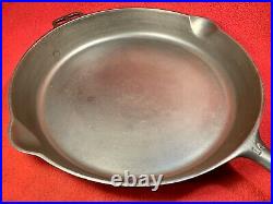 Wagner Ware Sidney Cast Iron # 14 Pie Logo Skillet