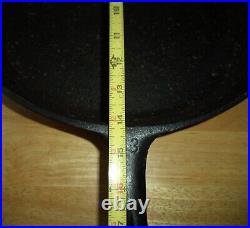 Wagner Ware Sidney -O- 1063 #13 13 Cast Iron Skillet Pan with Heat Ring -0