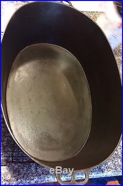 Wagner Ware Sidney O Cast Iron Oval Roaster #9 with lid Rare