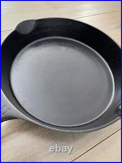 Wagner Ware Sidney O Cast Iron Size 11 Skillet, 1061A