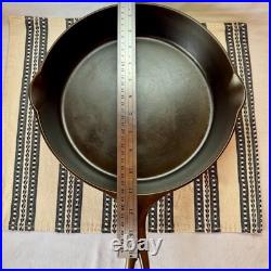 Wagner Ware Sidney O No. 9 Cast Iron Skillet Heat Ring A