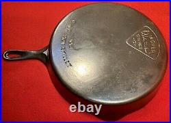 Wagner Ware Sidney PIE LOGO Cast Iron Size 11 Skillet