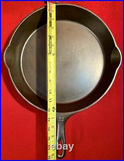 Wagner Ware Sidney PIE LOGO Cast Iron Size 11 Skillet