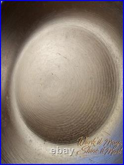 Wagner Ware Vintage Restored Cast Iron 9 inch Chef Skillet Made in USA (X)