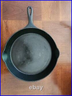 Wagner cast iron skillet with heat ring # 11