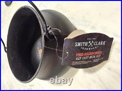Witchy! Smith & Clark Ironworks Cast Iron Pre-Seasoned 4 Qt Pot with Lid Black